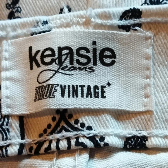 NEW Kensie Jeans split raw hem high rise vintage luxe bandana white jean 2 - Picture 7 of 11
